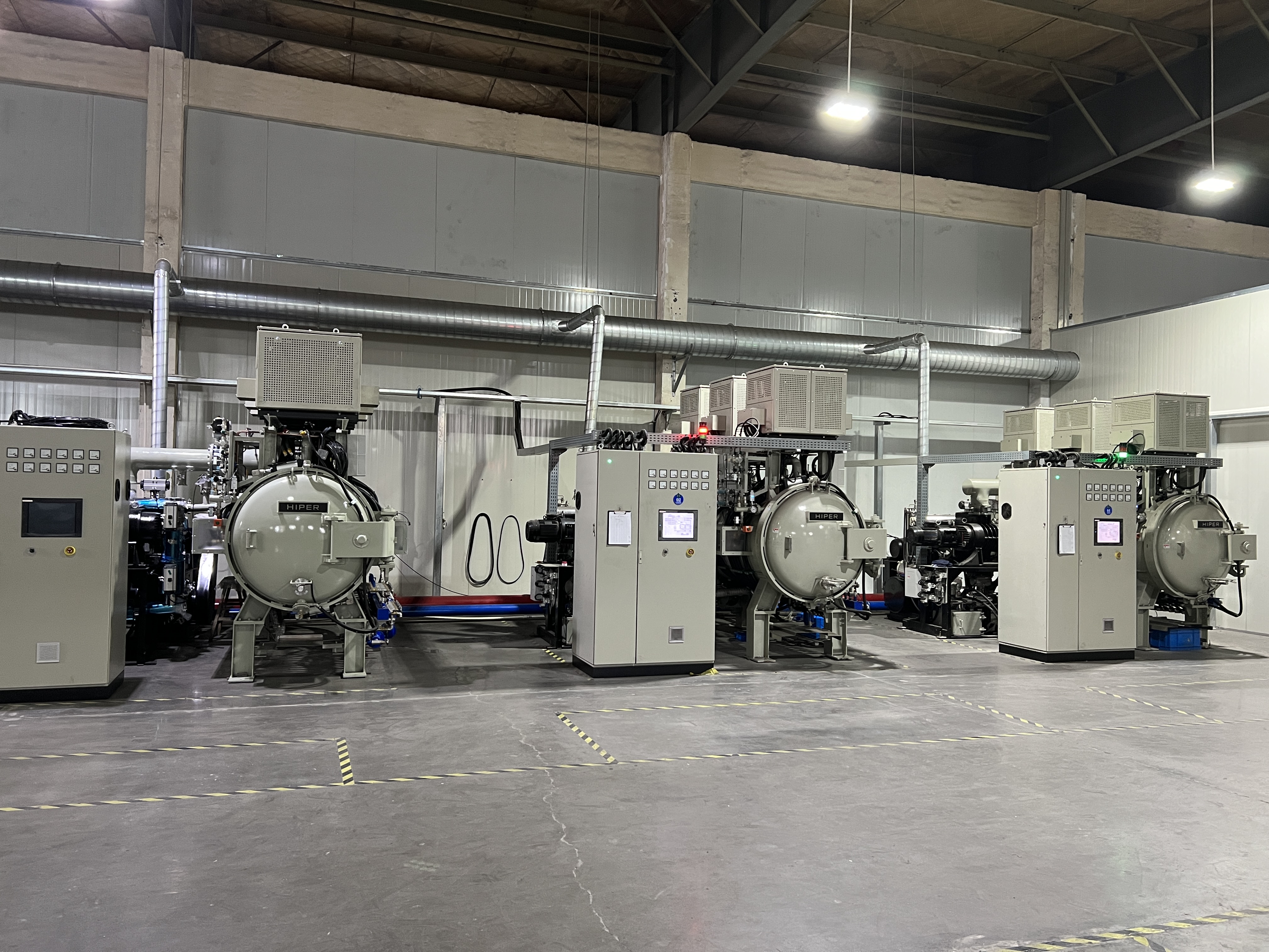 Hiper vacuum sintering furnaces for MIM parts